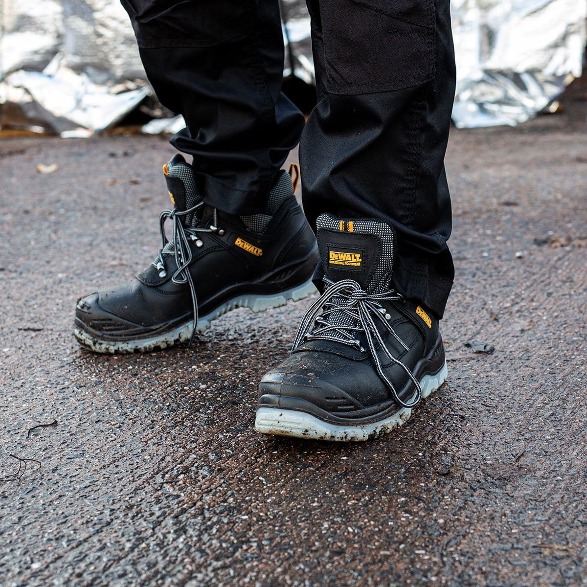 Dewalt lightweight safety store boots